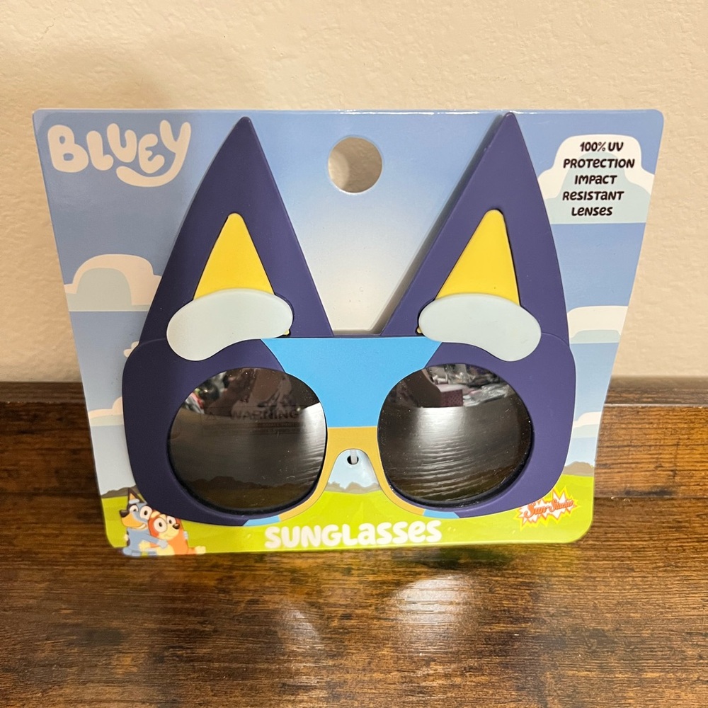 Bluey Sunglasses Kids 100% UV Protection Impact Resistant Lenses Party Costume